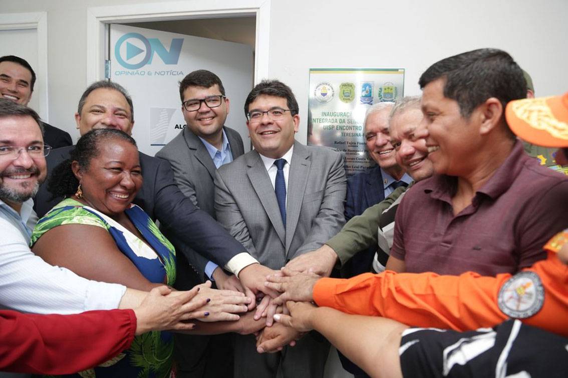 Governador inaugura unidade de segurança no Encontro dos Rios e anuncia Patrulha Cidadã